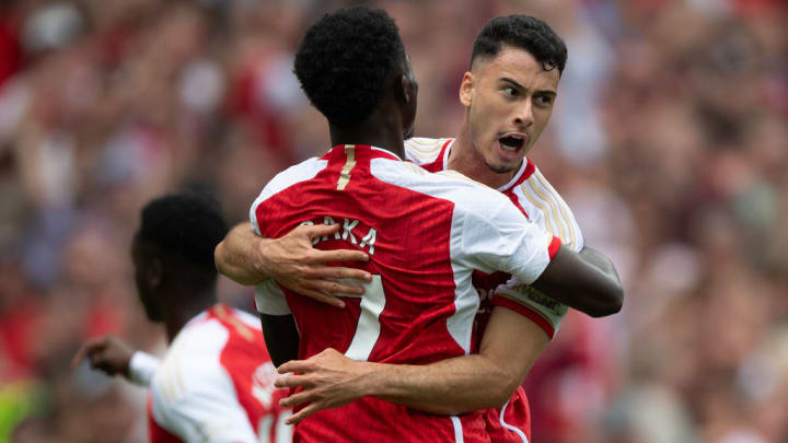 Gabriel Martinelli, Bukayo Saka