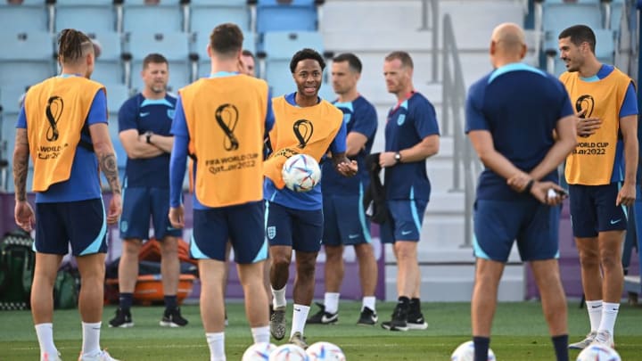 FBL-WC-2022-TRAINING-ENG