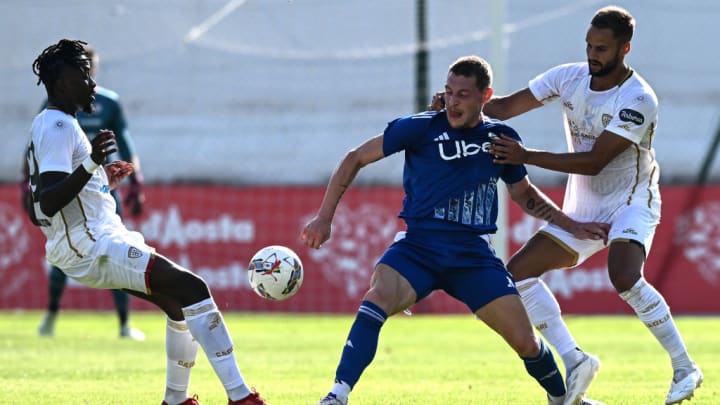 Andrea Belotti, Pantelis Hatzidiakos, Antoine Makoumbou
