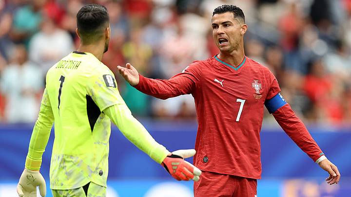 Cristiano Ronaldo y Rúben Dias defienden la unión de la Seleção Cristiano Ronaldo y Rúben Dias defienden la unión de la Seleção