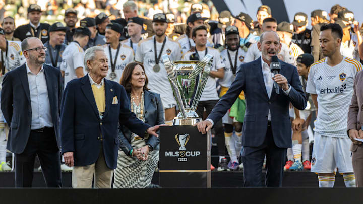 Don Beckerman, Philip Anschutz, Don Garber, Maya Yoshida