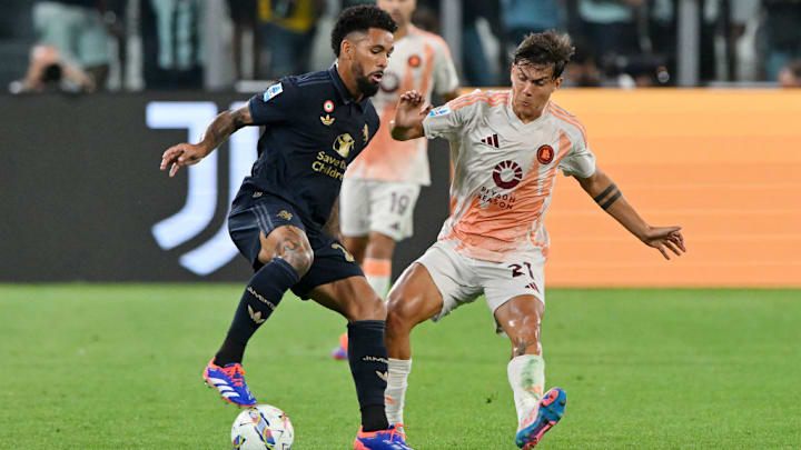 Douglas Luiz, Paulo Dybala