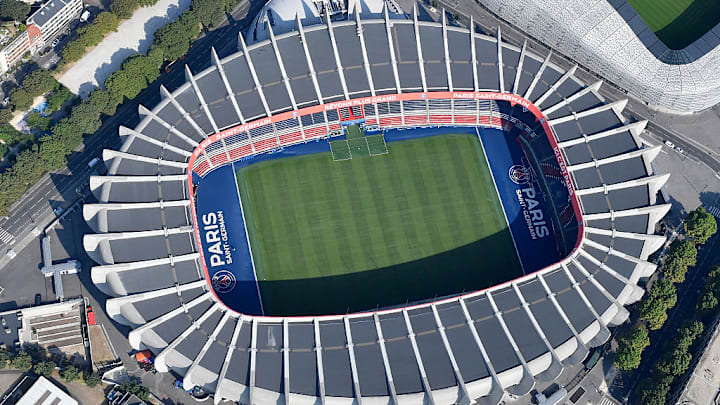 FBL-FRA-STADIUM