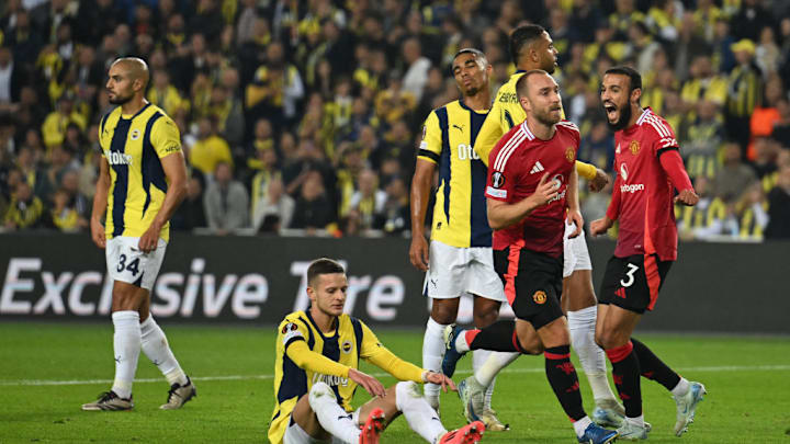 FBL-EUR-C3-FENERBAHCE-MAN UTD