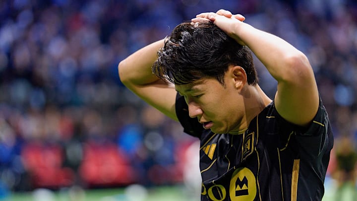 Frust bei Heung-Min Son nach seinem verschossenen Elfmeter