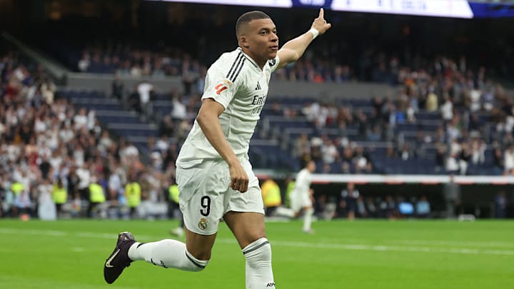 TOPSHOT-FBL-ESP-LIGA-REAL MADRID-CELTA