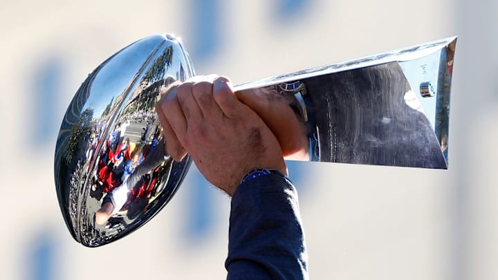 Algunas veces, el quarterback menos esperado es el que ha ganado el Super Bowl. Algunas veces, el quarterback menos esperado es el que ha ganado el Super Bowl.