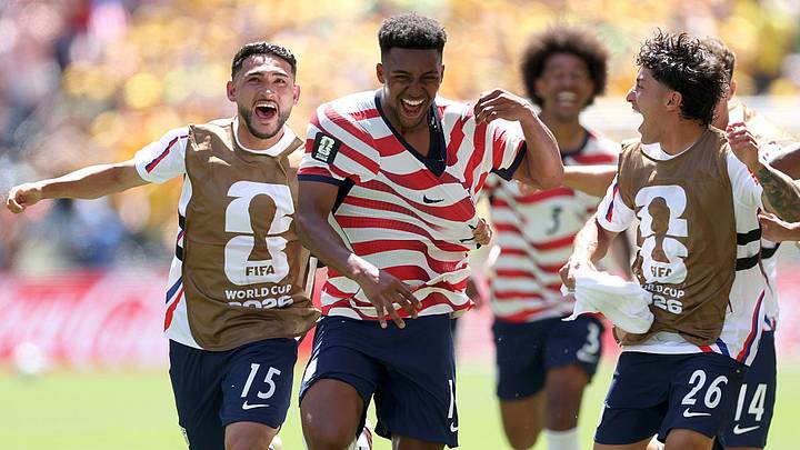 Alex Freeman celebra el segundo gol de Estados Unidos ante Australia Alex Freeman celebra el segundo gol de Estados Unidos ante Australia