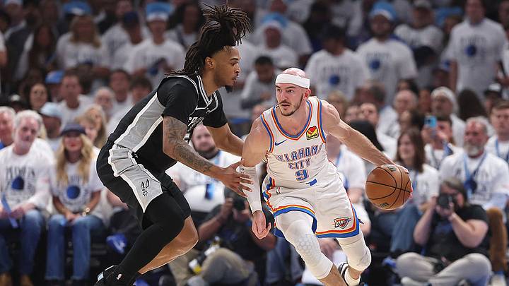 Los Spurs buscan alargar la serie al juego 7, mientras que el Thunder busca sellar su pase a las Finales. Los Spurs buscan alargar la serie al juego 7, mientras que el Thunder busca sellar su pase a las Finales.