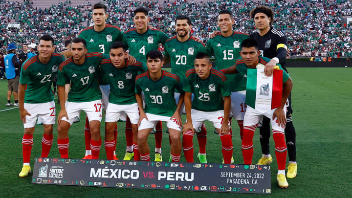 Peru v Mexico
