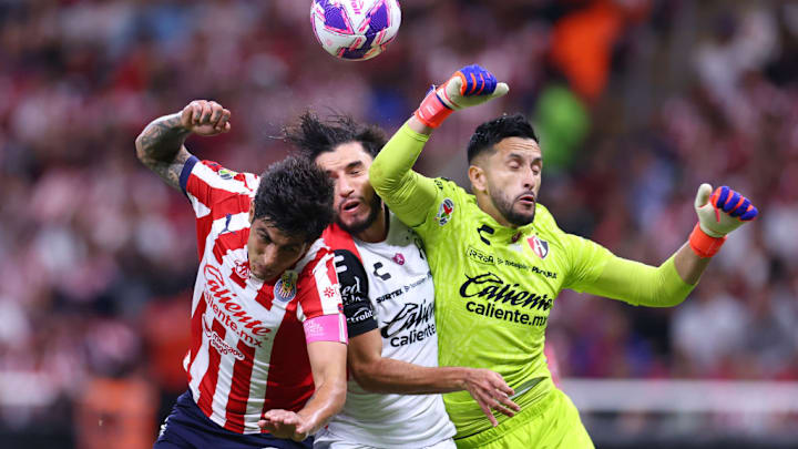 Victor Guzman, Edgar Zaldivar, Camilo Vargas