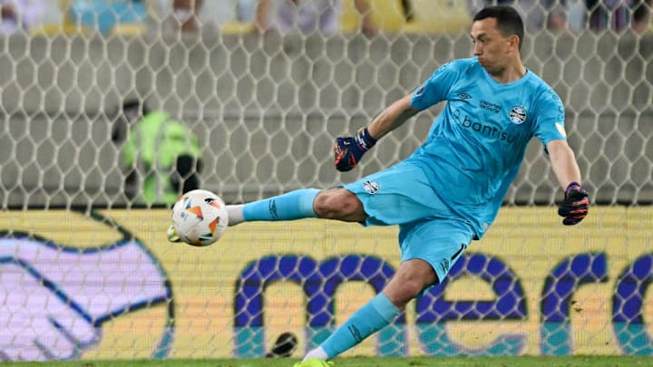 FBL-LIBERTADORES-FLUMINENSE-GREMIO