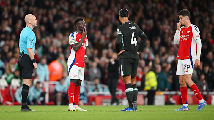 Anthony Taylor, Bukayo Saka, Virgil van Dijk