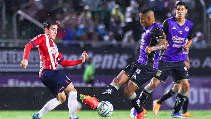 Sebastian Perez Bouquet, Jefferson Intriago