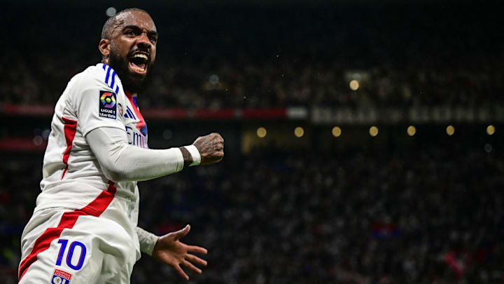 TOPSHOT-FBL-FRA-LIGUE 1-LYON-STRASBOURG