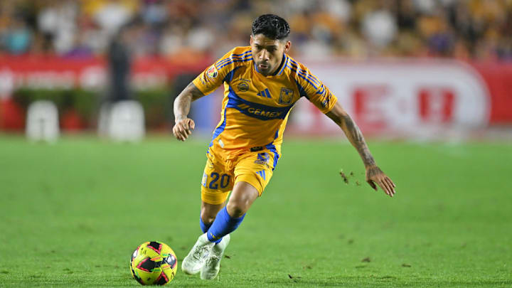 Javier Aquino