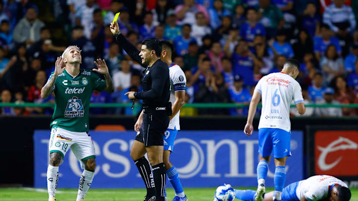 Maximiliano Quintero, Diego Hernandez