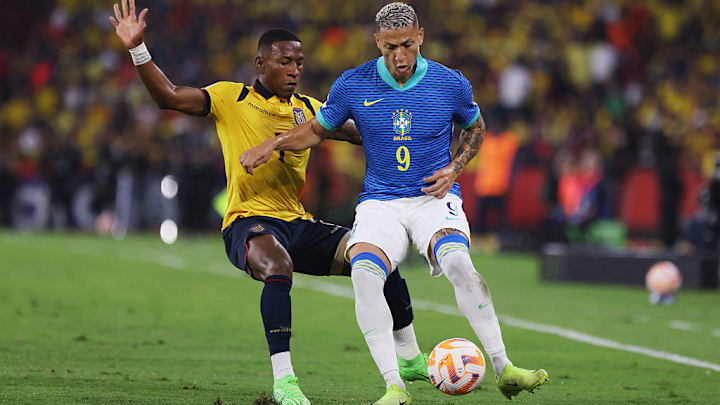 Richarlison, Pervis Estupiñan