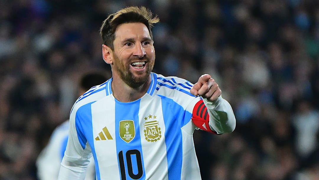 Lionel Messi aún no revela si aspira a jugar la Copa del Mundo con Argentina, actual monarca.