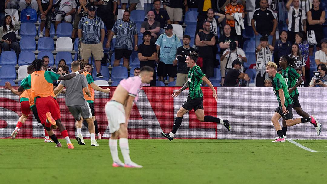El Sassuolo anotó el gol en el último minuto a la Juventus. El Sassuolo anotó el gol en el último minuto a la Juventus.