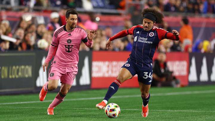 Ryan Spaulding, Lionel Messi