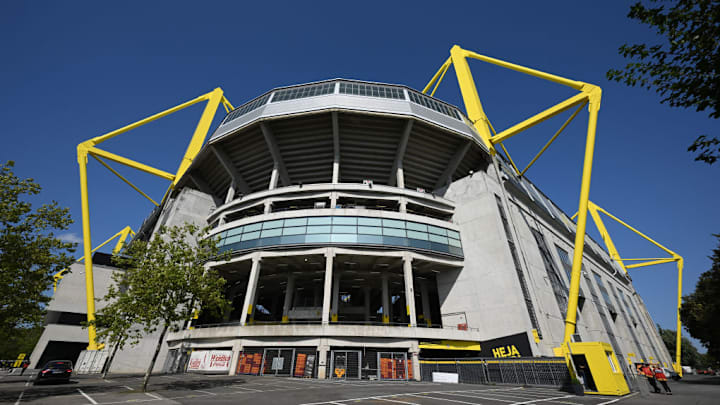 Borussia Dortmund v Eintracht Frankfurt - Bundesliga