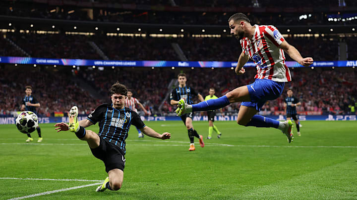 El Atlético de Madrid goleó al Brujas en la vuelta de los Playofs de la Champions League.