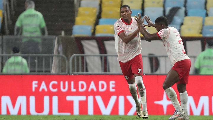 Douglas Mendes