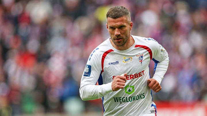 Auch 40 Jahren spielt Lukas Podolski noch für Polens Tabellenführer Gornik Zabrze