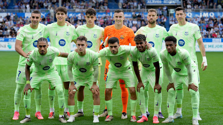 Deportivo Alaves v FC Barcelona  - La Liga EA Sports