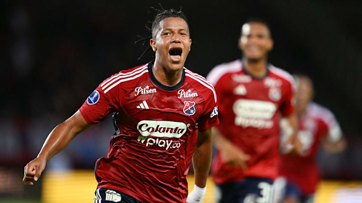 TOPSHOT-FBL-SUDAMERICANA-MEDELLIN-PALESTINO