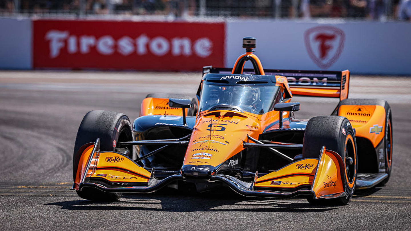 IndyCar: Palou repite pole, ahora en Barber; Pato O'Ward largará duodécimo