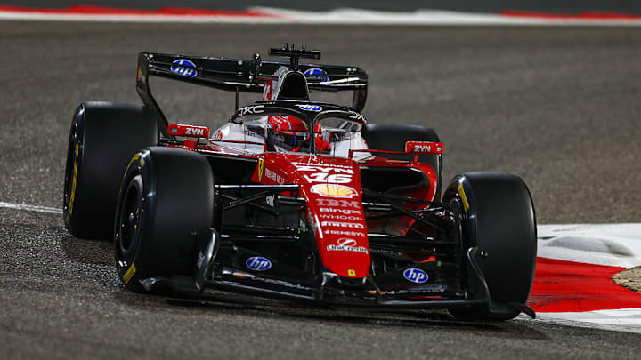 Charles Leclerc, de Ferrari, en las prácticas de Baréin 