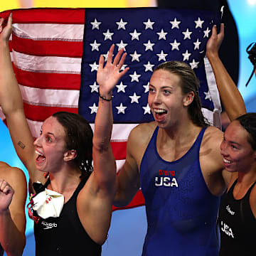 The U.S. women’s medley relay team salvaged an underwhelming meet for the Americans at the 2025 World Aquatics Championships in Singapore.