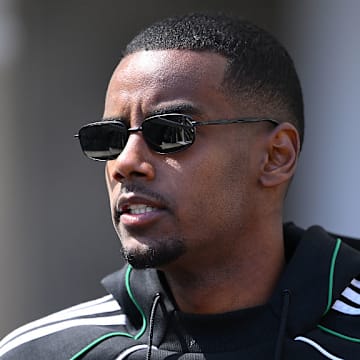 Alexander Isak is pushing for a move to Liverpool before the window shuts.
