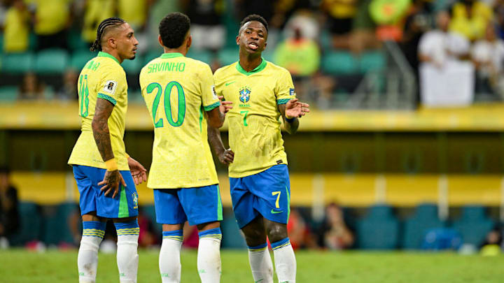 Raphael Dias, Sávio Moreira, Vinícius Júnior