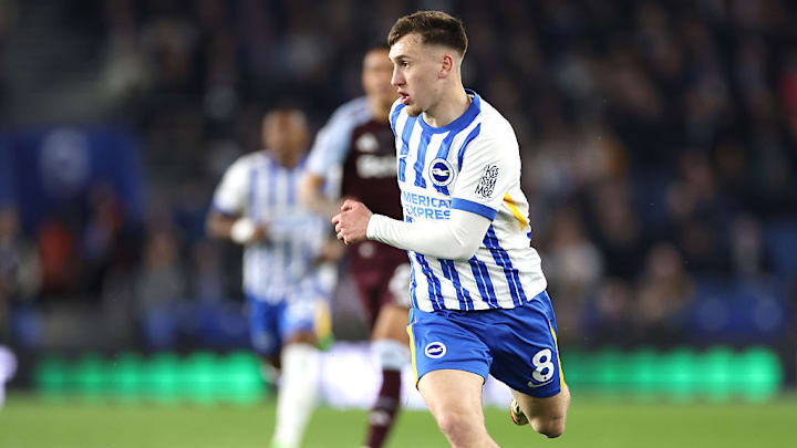 Brajan Gruda im Trikot von Brighton & Hove Albion