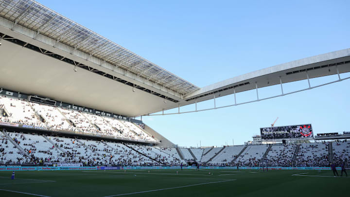 Corinthians v Santos - Campeonato Paulista 2025