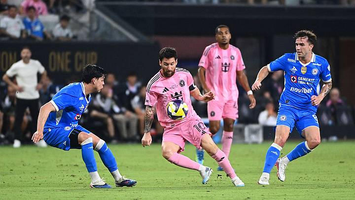 Messi llegó a 48 títulos en su historia, luego del triunfo del Inter Miami sobre Cruz Azul. Messi llegó a 48 títulos en su historia, luego del triunfo del Inter Miami sobre Cruz Azul.