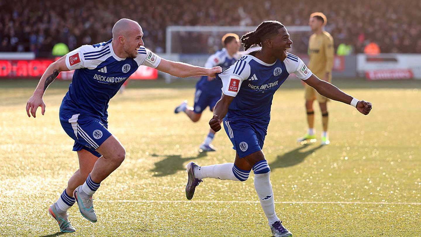 Macclesfield FC, de 6ª división, elimina a Crystal Palace, campeón de ...