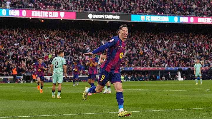 Robert Lewandowski marcó el primer gol del Barcelona en su regreso al Camp Nou. Robert Lewandowski marcó el primer gol del Barcelona en su regreso al Camp Nou.