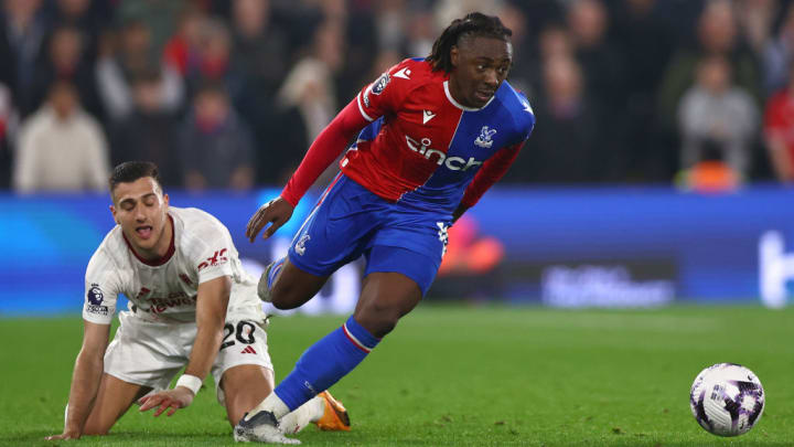Eberchi Eze, diogo dalot