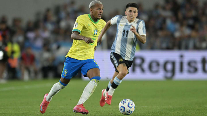 Wesley França, Thiago Almada