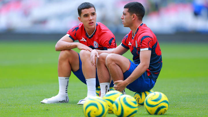 Mateo Levy, Erik Lira