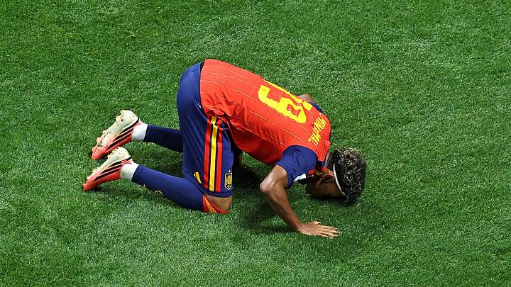 El extremo español Lamine Yamal festeja su anotación frente a Arabia Saudita en el Atlanta Stadium durante la Copa del Mundo 2026 El extremo español Lamine Yamal festeja su anotación frente a Arabia Saudita en el Atlanta Stadium durante la Copa del Mundo 2026
