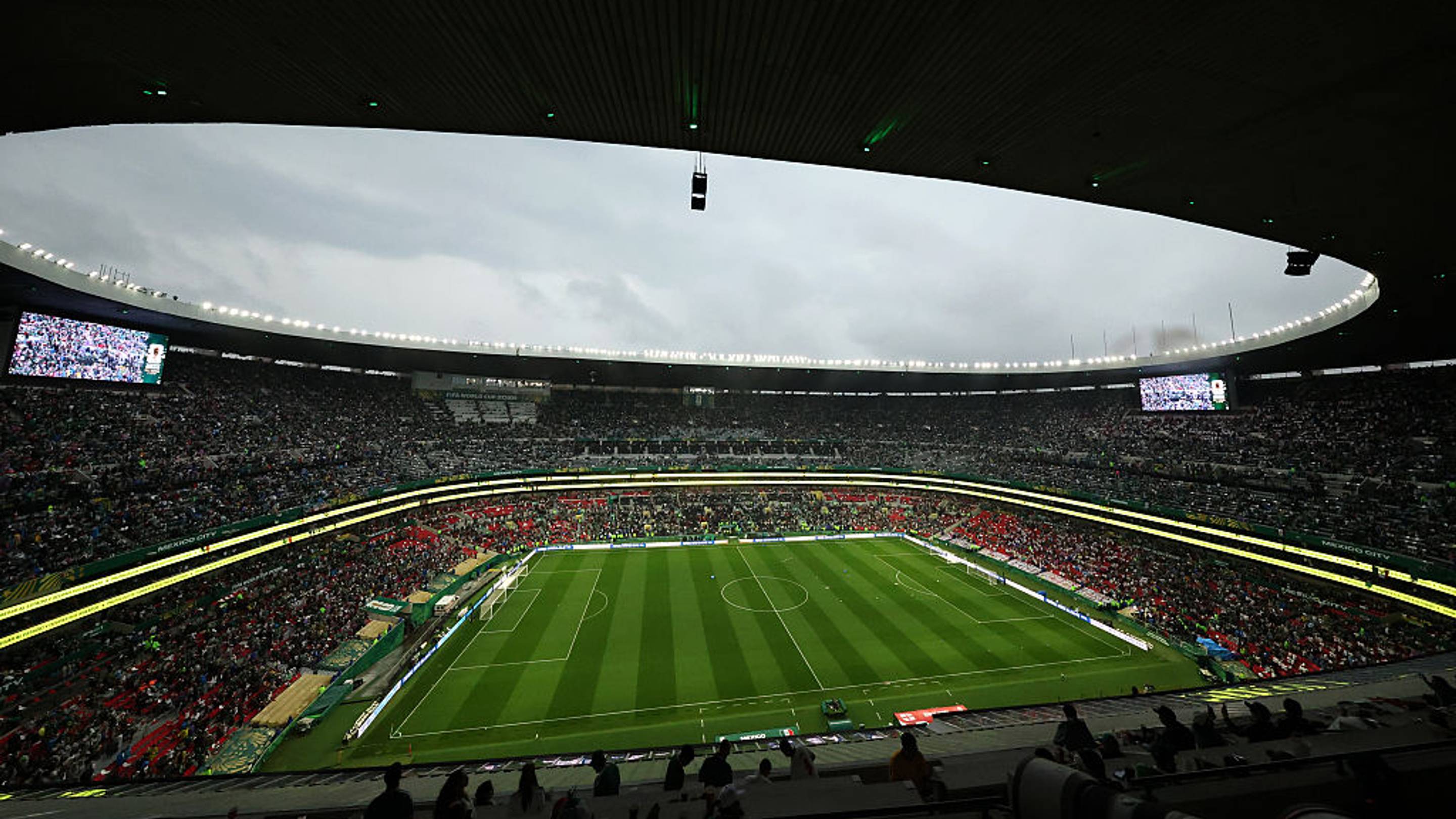 ¡Cielos nublados! El México vs Inglaterra llega con retraso