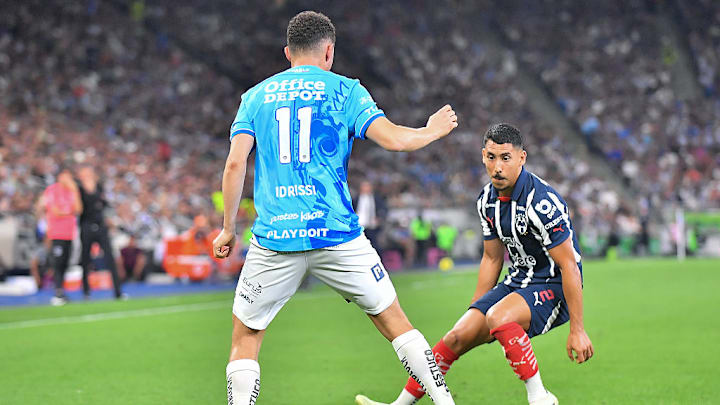 Ricardo Chávez, Oussama Idrissi