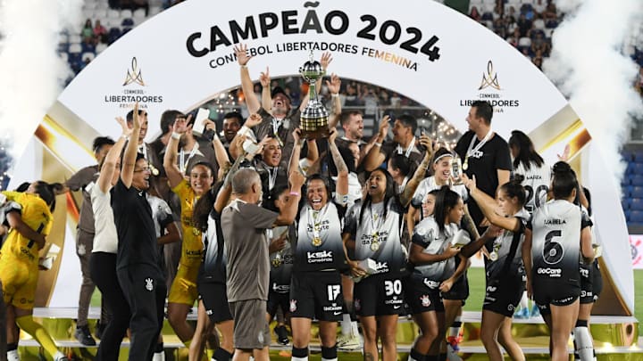 Corinthians feminino, 5 vezes campeão da Libertadores