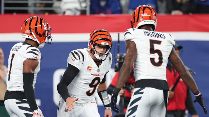 Los jugadores de los Cincinnati Bengals, Joe Burrow, Ja'Marr Chase  y Tee Higgins.