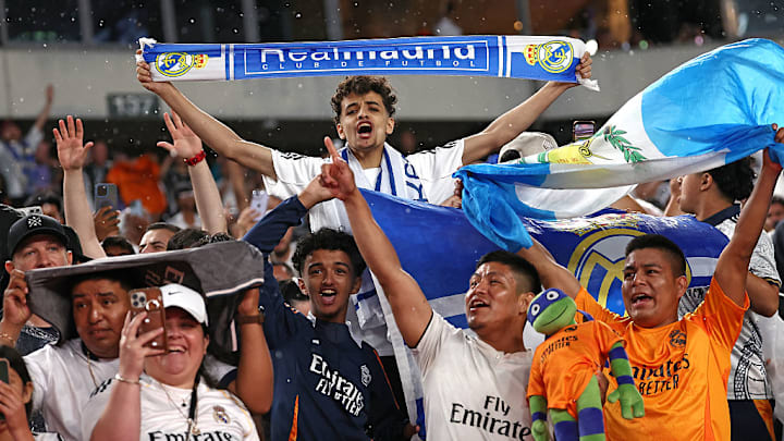 FBL-WC-CLUB-2025-MATCH48-SALZBURG-REAL MADRID-FANS